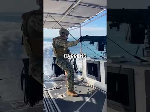 2 US Navy Warships Vs Group of Pirates
