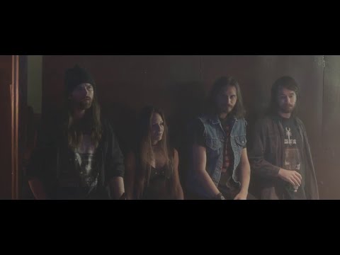 Video thumbnail for L’esthéticienne