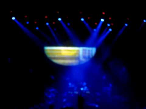 Gareth Emery - Waiting (First State Remix) (Spundae's 17th Anniversary @ The Warfield 2-14-10)