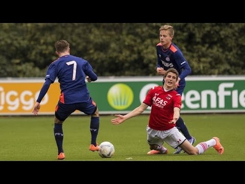 05-03-2016: PSV O19 - AZ O19