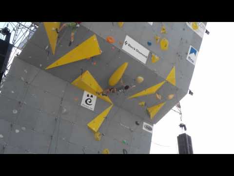 Loic Timmermans - IFSC World Cup Second qualification - Briançon 2015