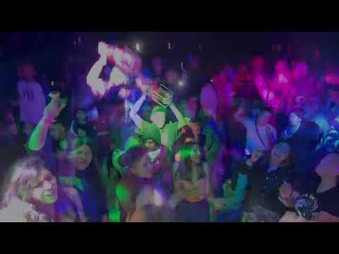 BAILEMOS EN LA PLAYA AFTER MOVIE DELUXE PRO & LA JUNGLA