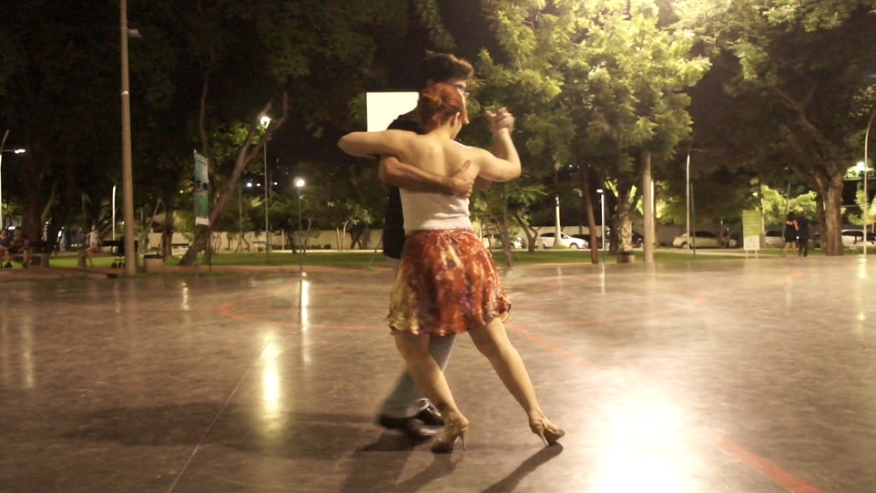 Roberta Barreto e Pedro Elpídio - Barro (Pugliese)