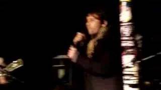 clip of strata playing "the dotted line..."