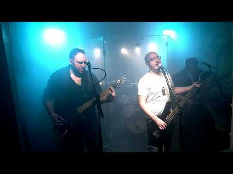 Valkoinen Kupla - Eppu Normaali