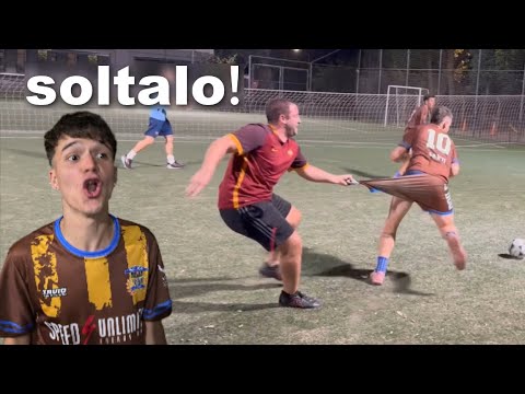 They want to take off his pants!! - Date 4 [S2]