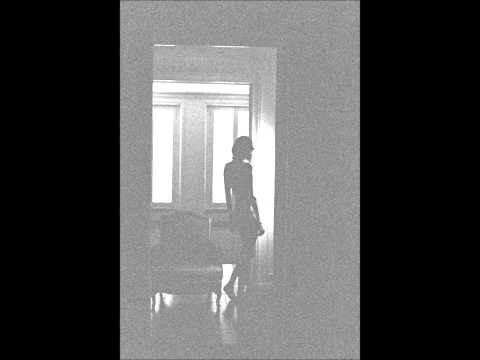 Brad Mehldau Trio - No Moon At All [HQ]