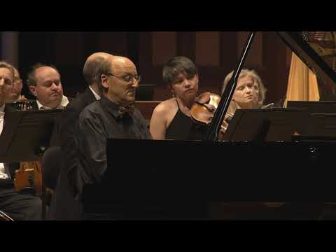 Schumann - Piano Concerto - Auckland Philharmonia Orchestra