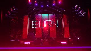 Download lagu Muse - Take a Bow (live Moscow 2019 multicam) mp3 Download lagu Muse - Take a Bow (live Moscow 2019 multicam) mp3