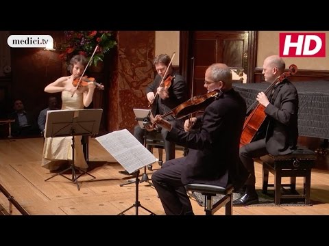 Cuarteto Casals - String quartet No. 15 in G Major - Schubert