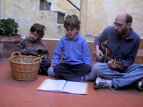 Fil de llum d'Andreu Rifé. Polseres Vermelles. Cover familiar.