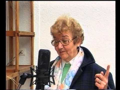 Las tres sòrres garrèlas