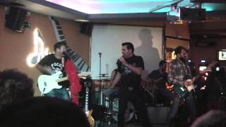 Ya no puedo bailar - Pocos y Cobardes (Tributo a Loquillo)