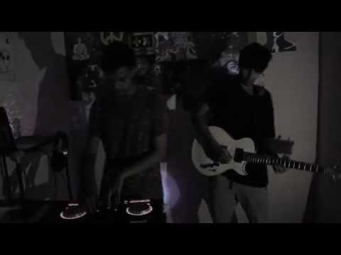 Alien8ed - ID (Cosmic Vibration)