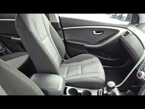 Hyundai i30 1.4L Petrol Deluxe - Image 2