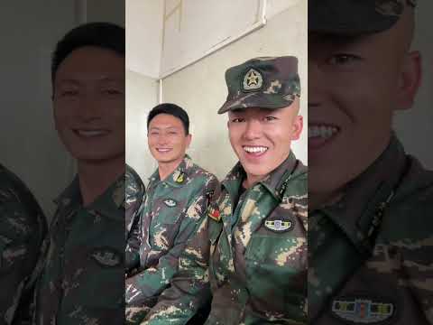 &ldquo;教官已到位，你准备好挨训了吗？哈哈&rdquo;#教官