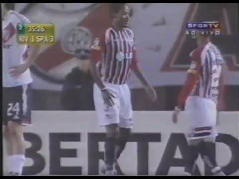 RIVER PLATE 2x3 SÃO PAULO - Copa Libertadores da América 2005 (trechos) - SporTV