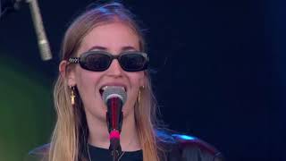 Hatchie live at Primavera Sound 2019 Hatchie live at Primavera Sound 2019