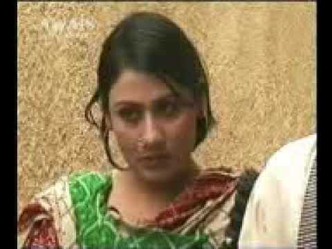 Funny Video clip of pothohari drama police officer asking for license instead of Nikahnama.