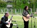 Lenny Kuhr God Laat Ons Vrij Dodenherdenking Kamp Vught 2009