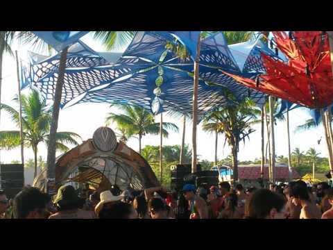 Jacob - 303 Stage  @ Universo Paralello UP13