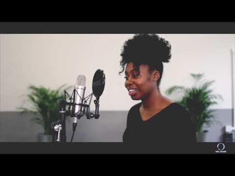 He Looked Beyond My Faults (Amazing Grace) | Lois Moodie | Acoustic Sessions | One Sound Music