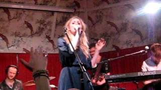 Notice - Diana Vickers - Deaf Institute Manchester
