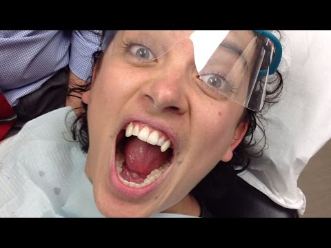 download lagu mp3 mp4 Vampire Fangs Dentist, download lagu Vampire Fangs Dentist gratis, unduh video klip Vampire Fangs Dentist