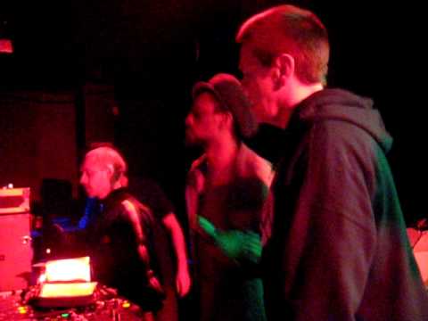 Marseille Dub Station 10, Bush Chemists Thruth and Right riddim