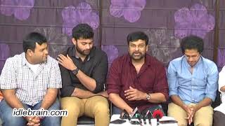 Chiranjeevi felicitates Tholiprema Team