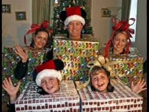 "I Yust Go Nuts At Christmas" - Yogi Yorgesson