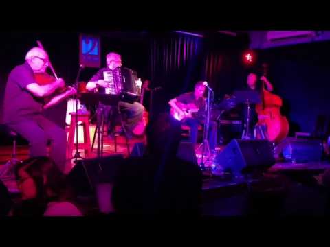 Daphne      by Django Reinhardt