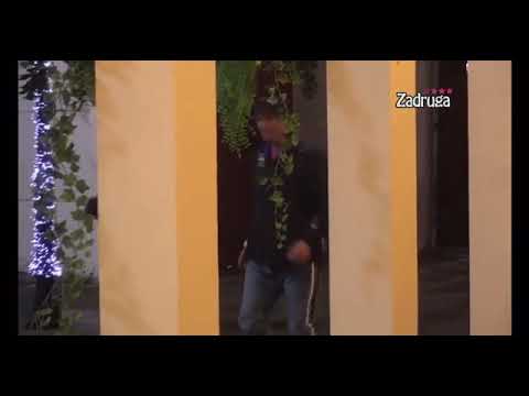 🗨Zadruga 4🗨PAO POLJUBAC KRISTIJANA I KRISTINE😘😘😘😘😘