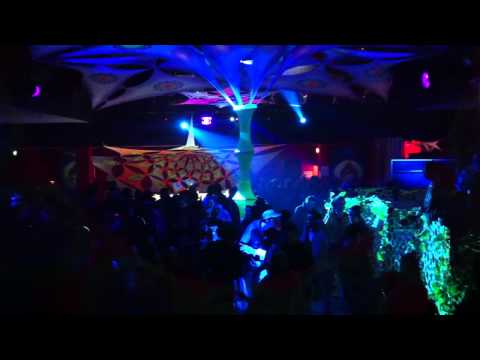 (uv nephelim) Imox maya & Galactivation live at Itali