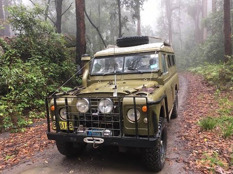 Series 3 109 land rover re build new motor gear box