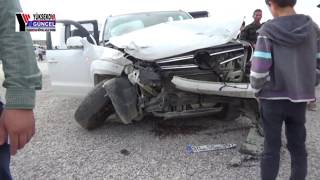 Yüksekova ve Çukur'dan 3 Ayrı Trafik Kazası: 4 Yaralı