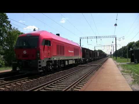 Тепловозы 2М62М-1061 и ER20-014 на о.п. Саусяй / 2M62M-1061 & ER20-014 at Sausiai stop