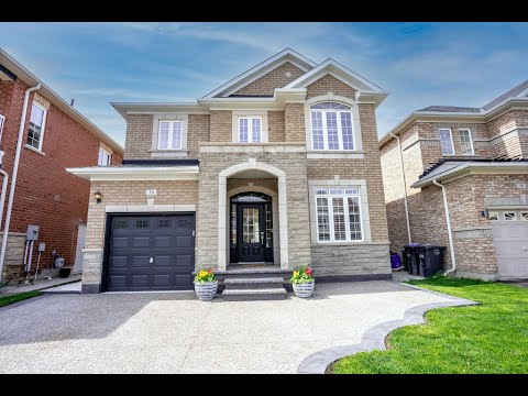 33 Begonia Crescent, Brampton