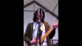 Strings and drums - kisschasy