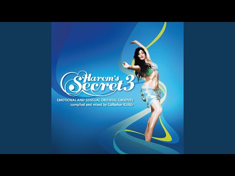 Fog El Nakhal (feat. Hiba Mansouri)