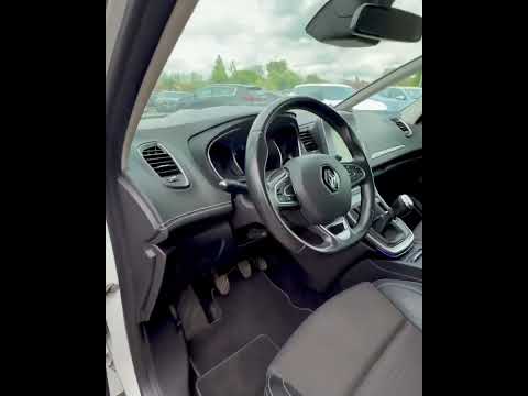 фото renault scenic iv 0
