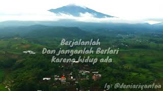 Download lagu Story Wa Terbaru Kekinian 2019 Dengan Lagu Dj Ngelabur Langit mp3 Download lagu Story Wa Terbaru Kekinian 2019 Dengan Lagu Dj Ngelabur Langit mp3