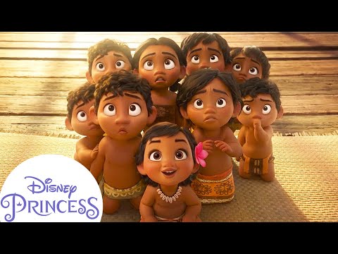 Baby Moana's Favorite Story | Disney Princess