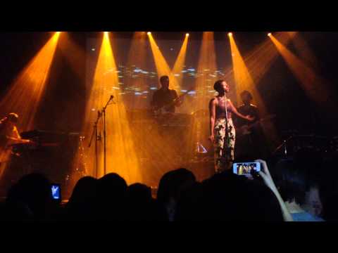 Bonobo - First fires (live in St.Petersburg)