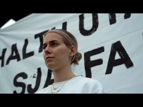 Áslaug - In My Head (Official Video)