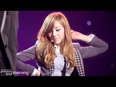 [Fancam] 111122 Taeyeon - Mr Taxi @ Sketchbook