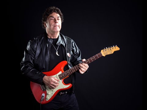 Bob Wolfman Plays Jimi Hendrix's Dolly Dagger!