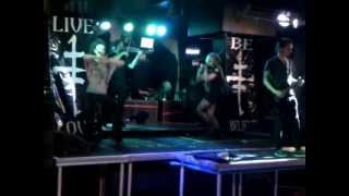 Cruxshadows - Soundchecking with &quot;Halo&quot;, Newcastle 27/07/12