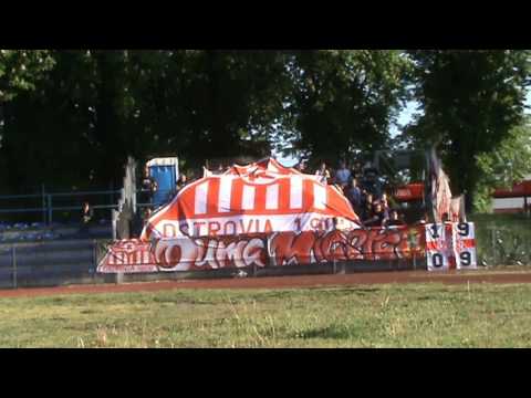 Oprawa kibiców Ostrovii 1909 podczas meczu Centra - Ostrovia w dniu 27.05.2017