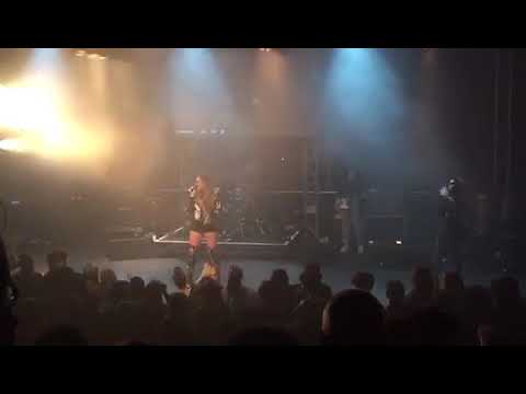 Wiktoria Tracz - Let Me Stay